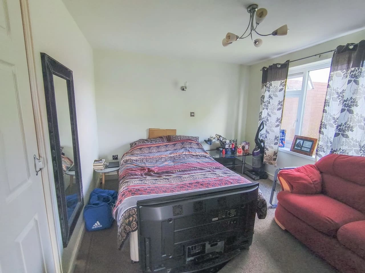 property photo 10 of 15
