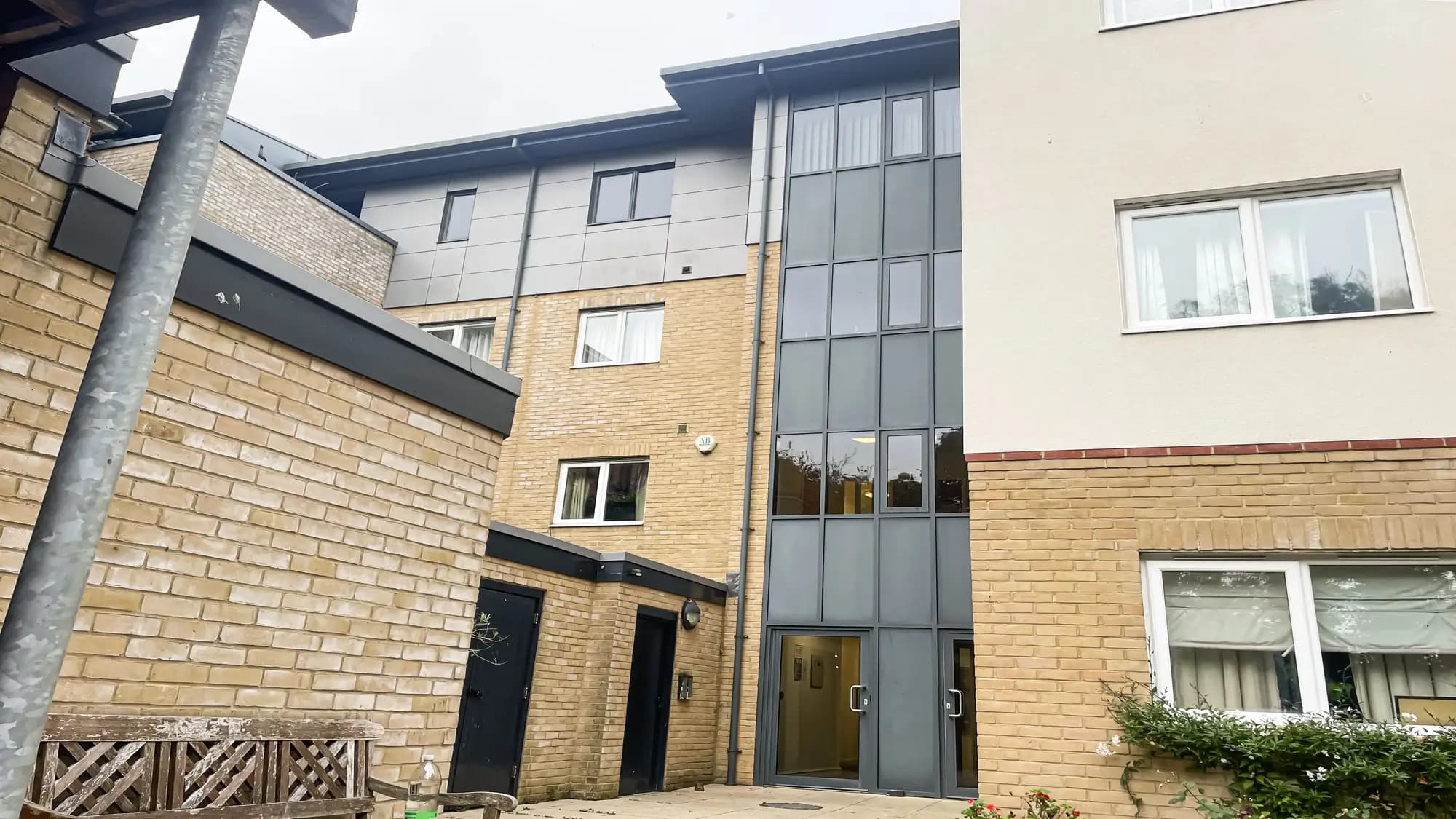 property photo 21 of 23