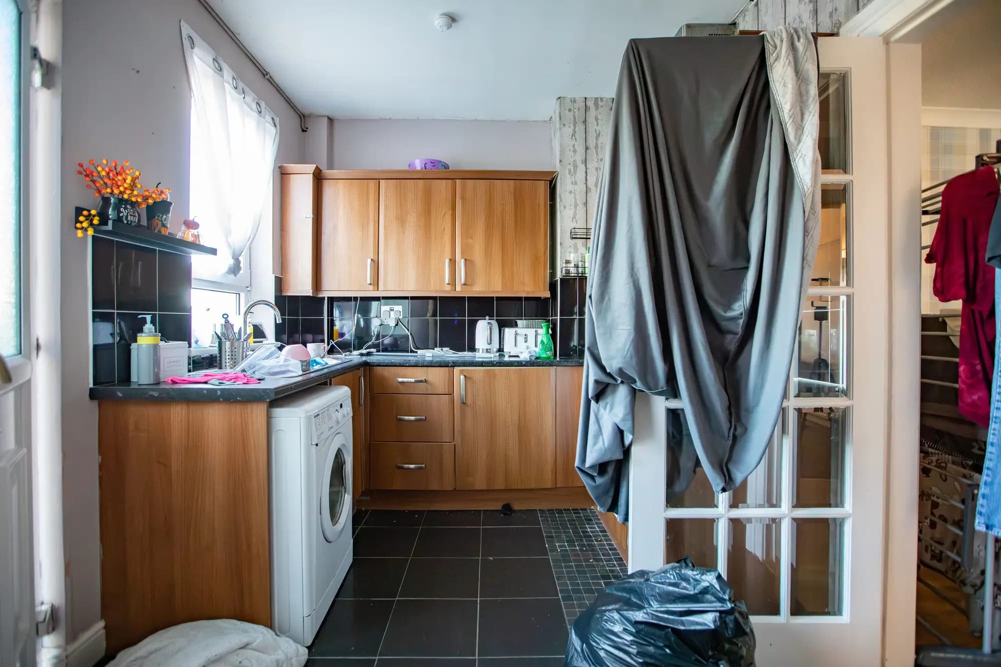 property photo 5 of 20