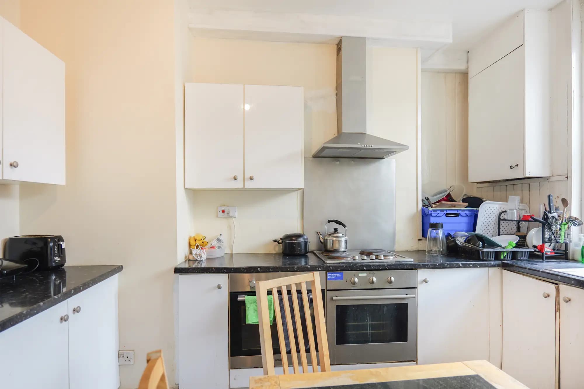 property photo 5 of 30