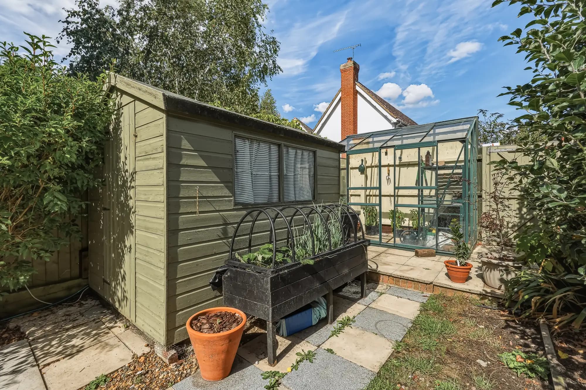 property photo 20 of 25