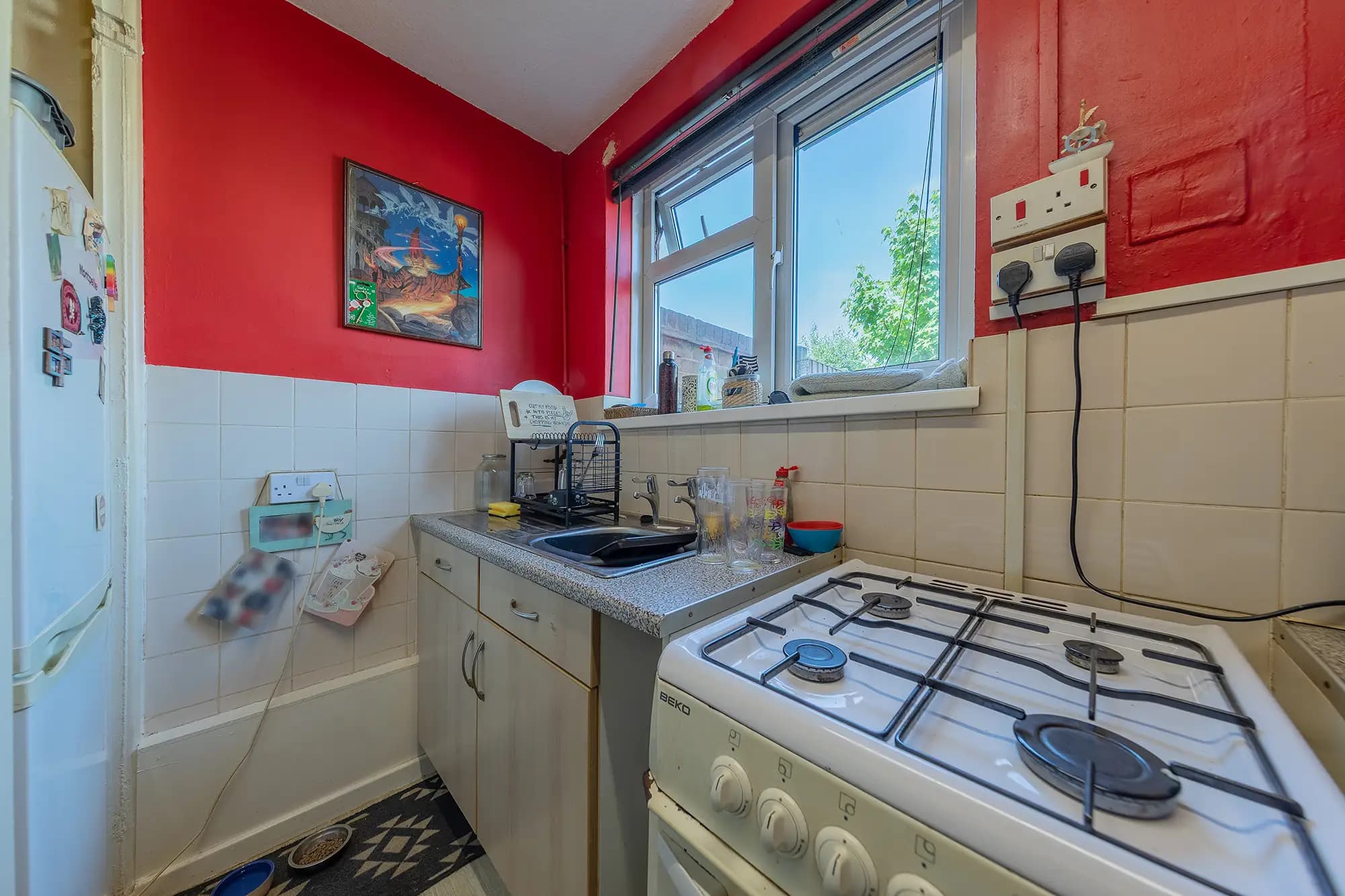 property photo 6 of 19
