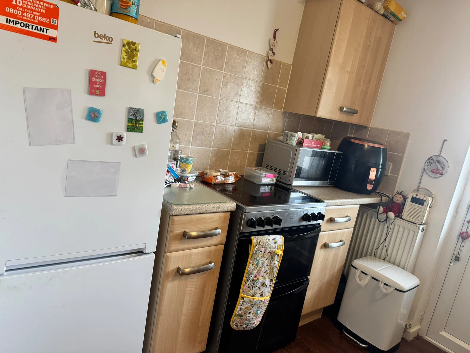 property photo 6 of 15