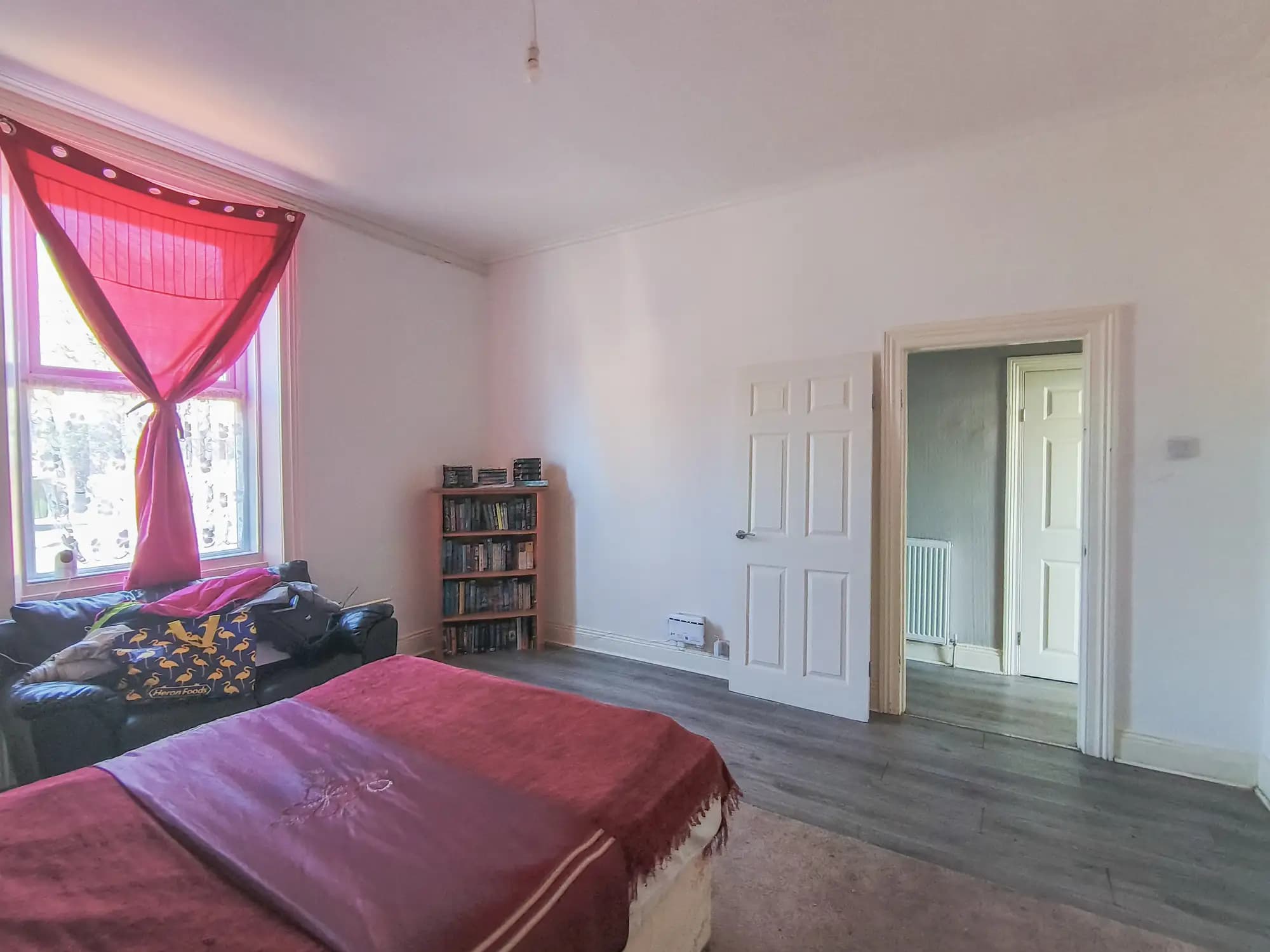 property photo 17 of 28