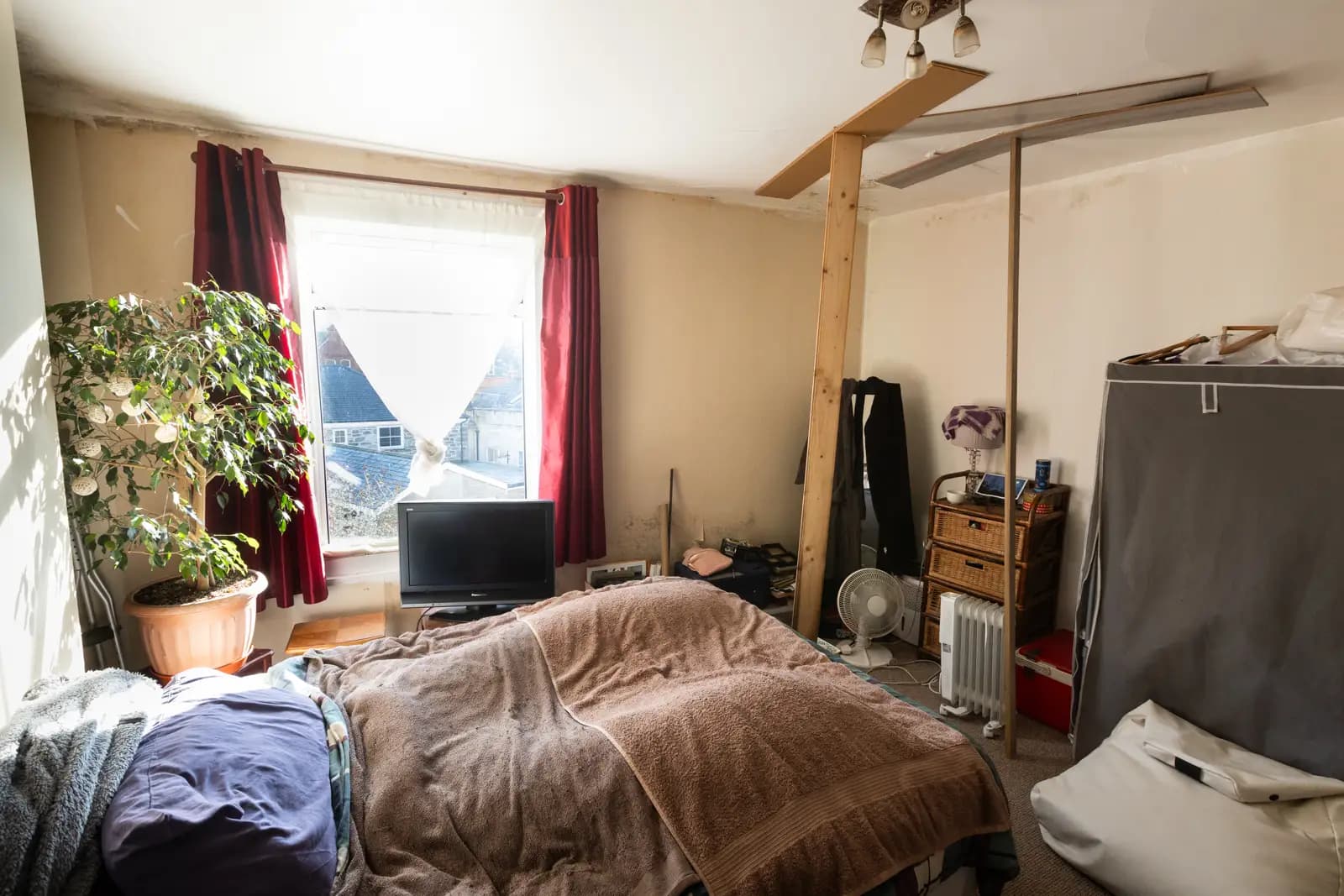 property photo 16 of 23