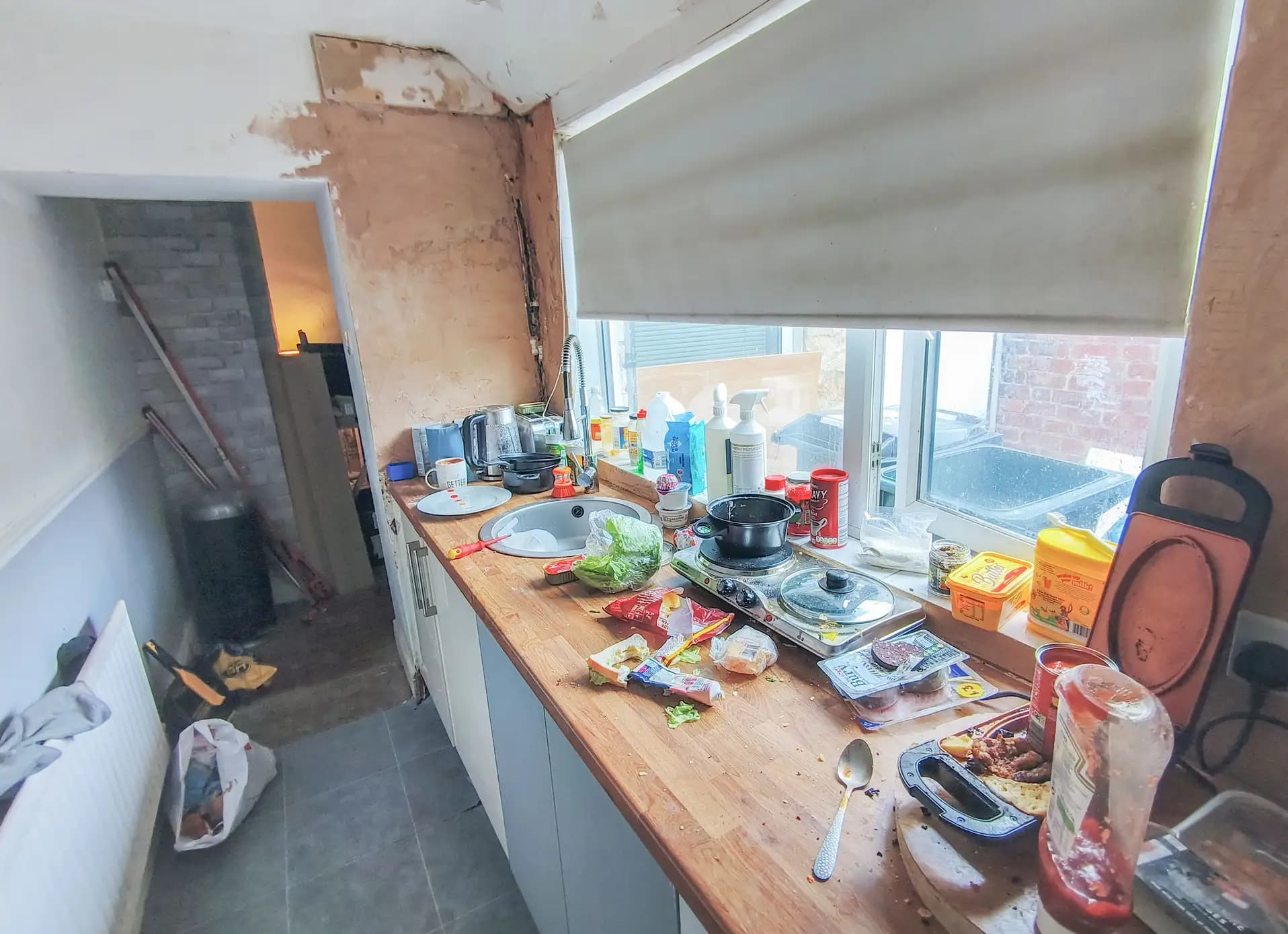 property photo 5 of 15