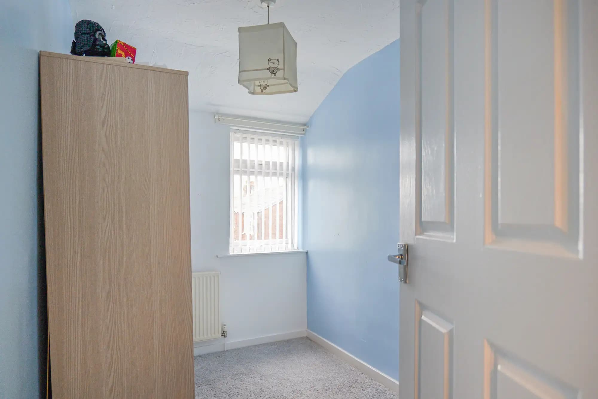 property photo 12 of 19