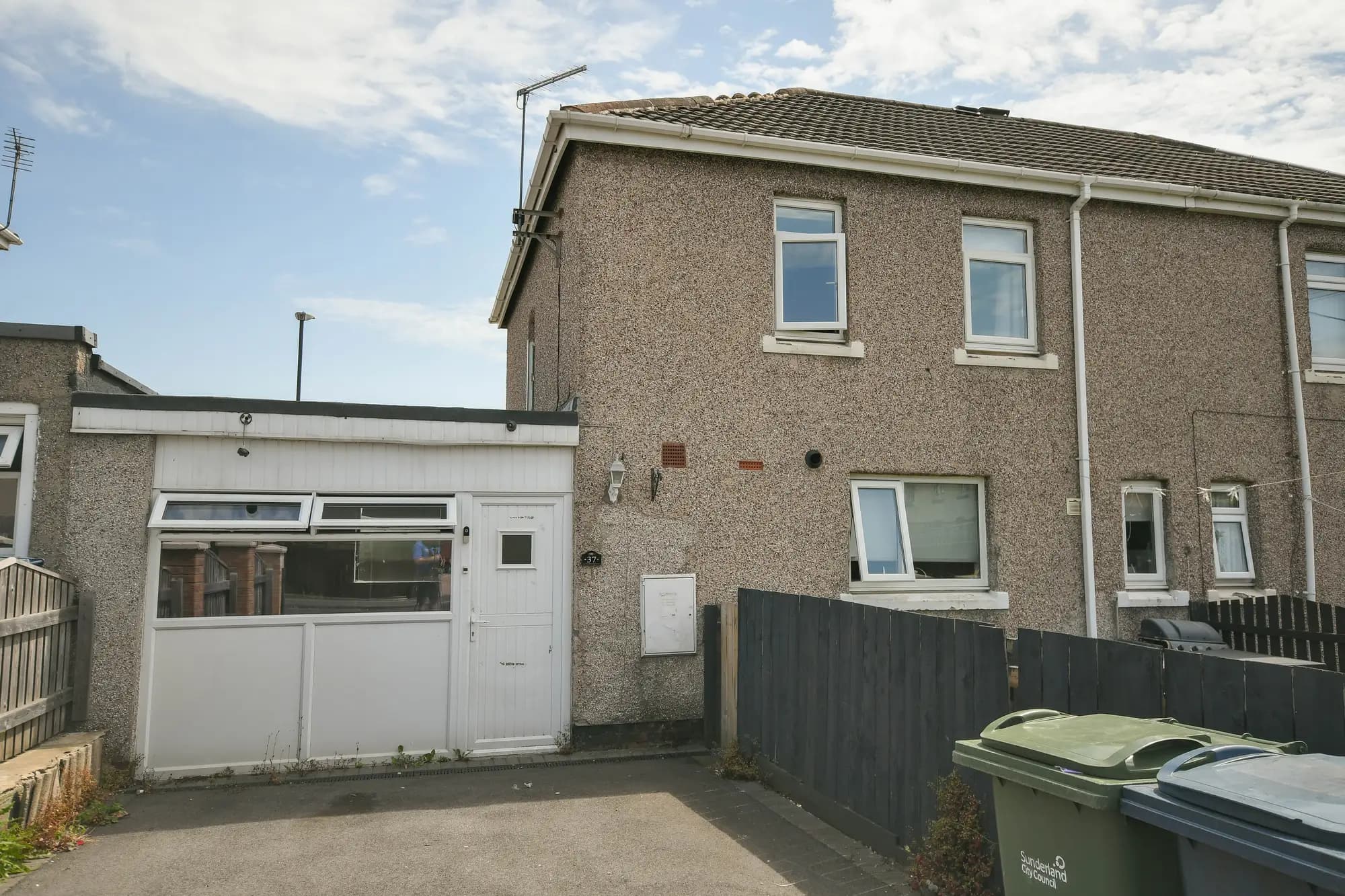property photo 18 of 21