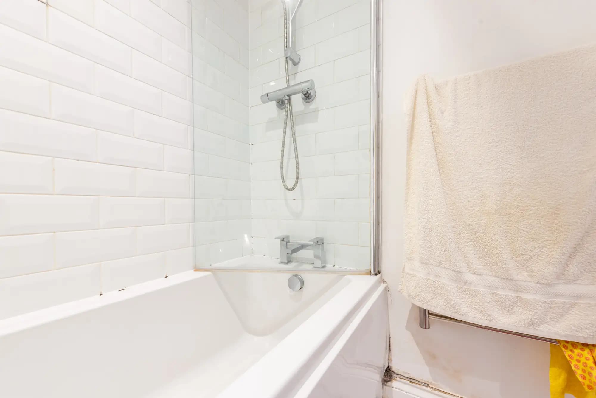 property photo 25 of 46
