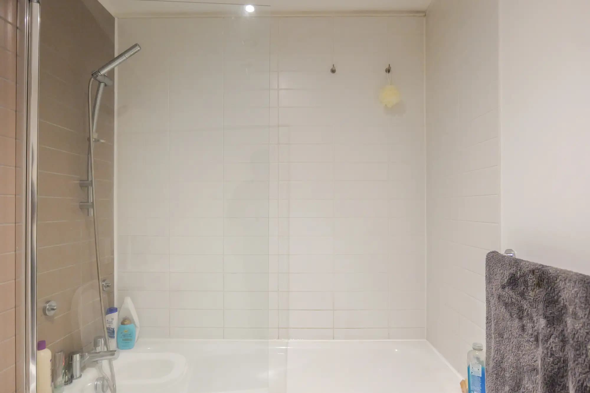 property photo 7 of 21