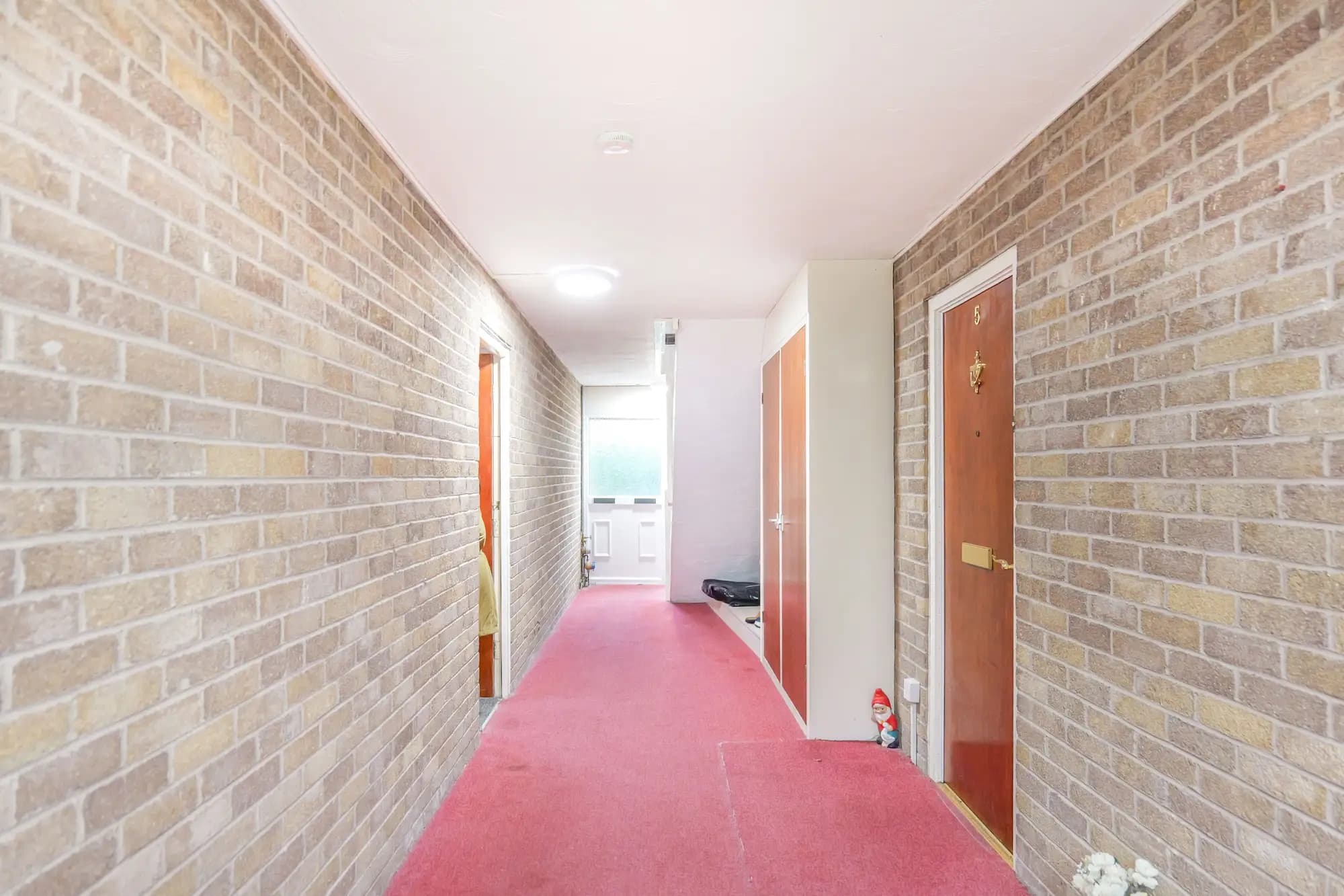 property photo 16 of 20