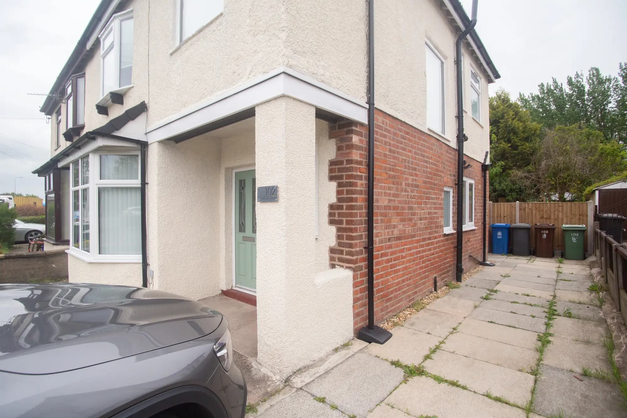property photo 17 of 18
