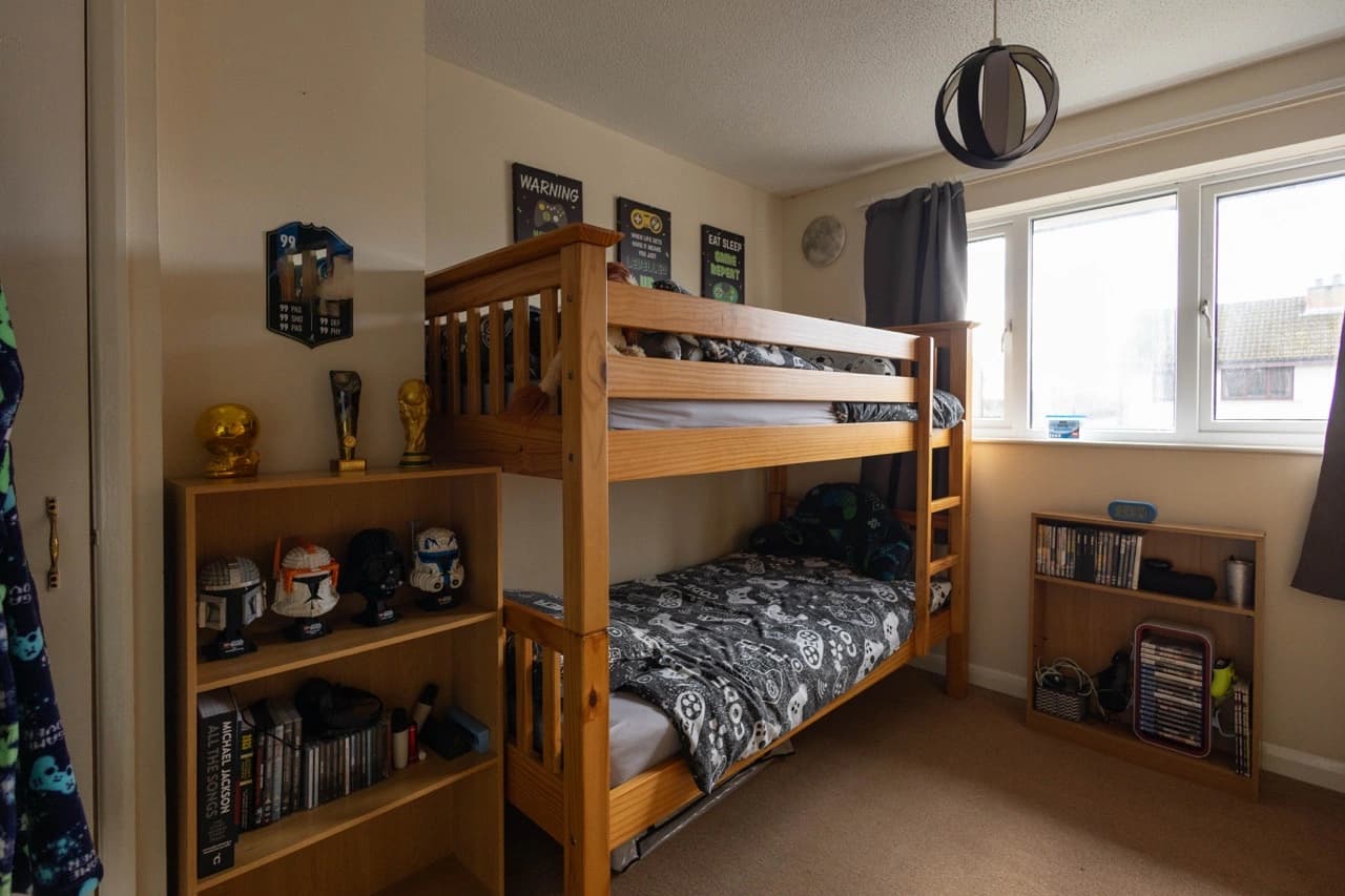 property photo 16 of 26
