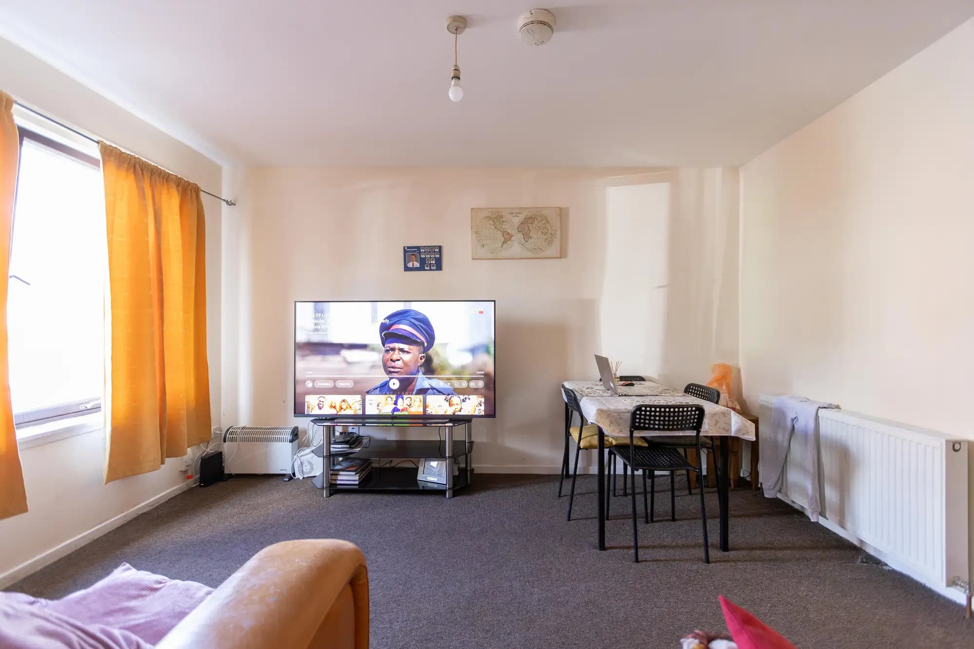 property photo 4 of 17