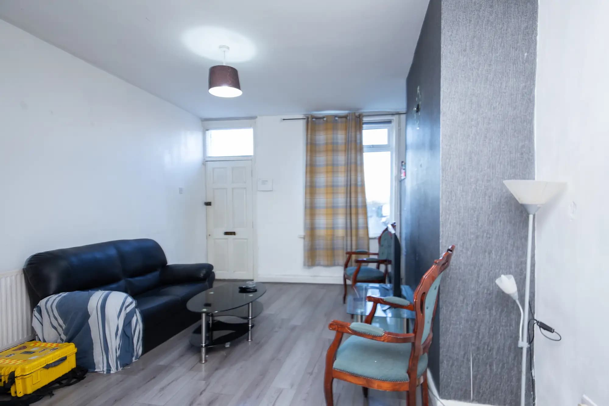 property photo 5 of 16