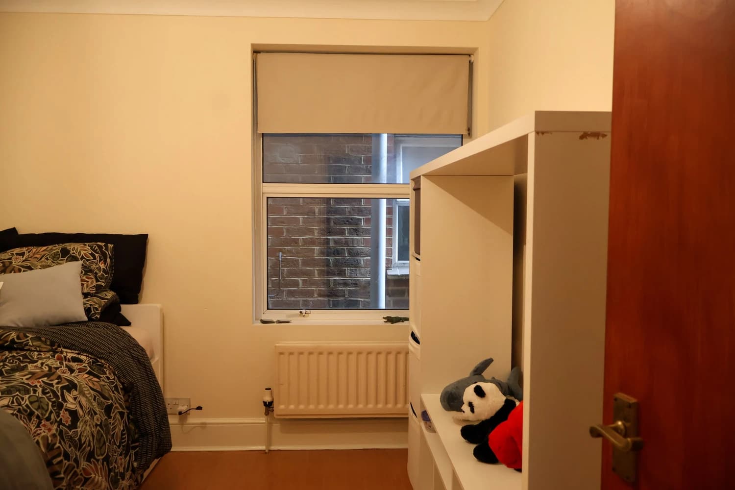 property photo 13 of 17