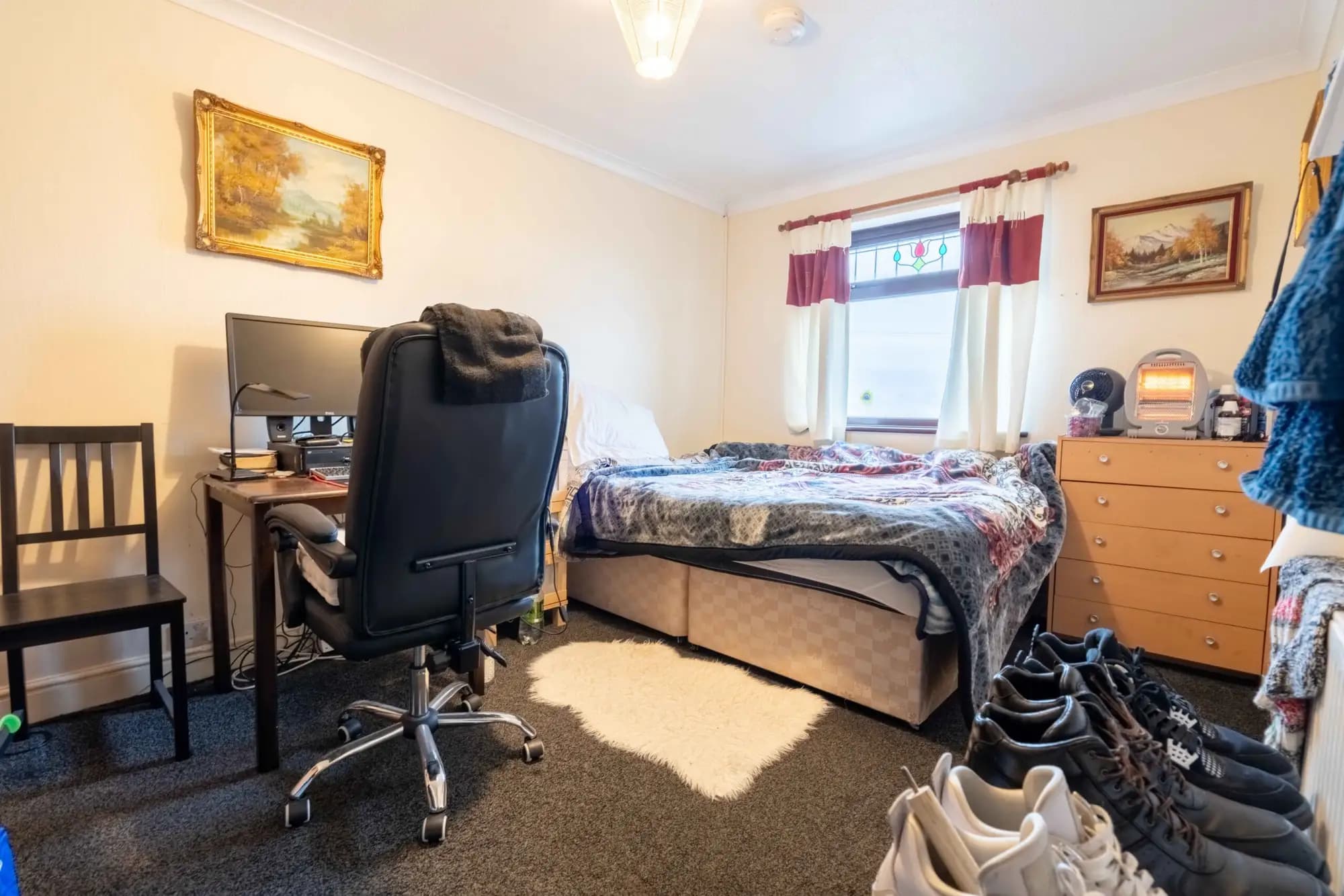 property photo 12 of 27
