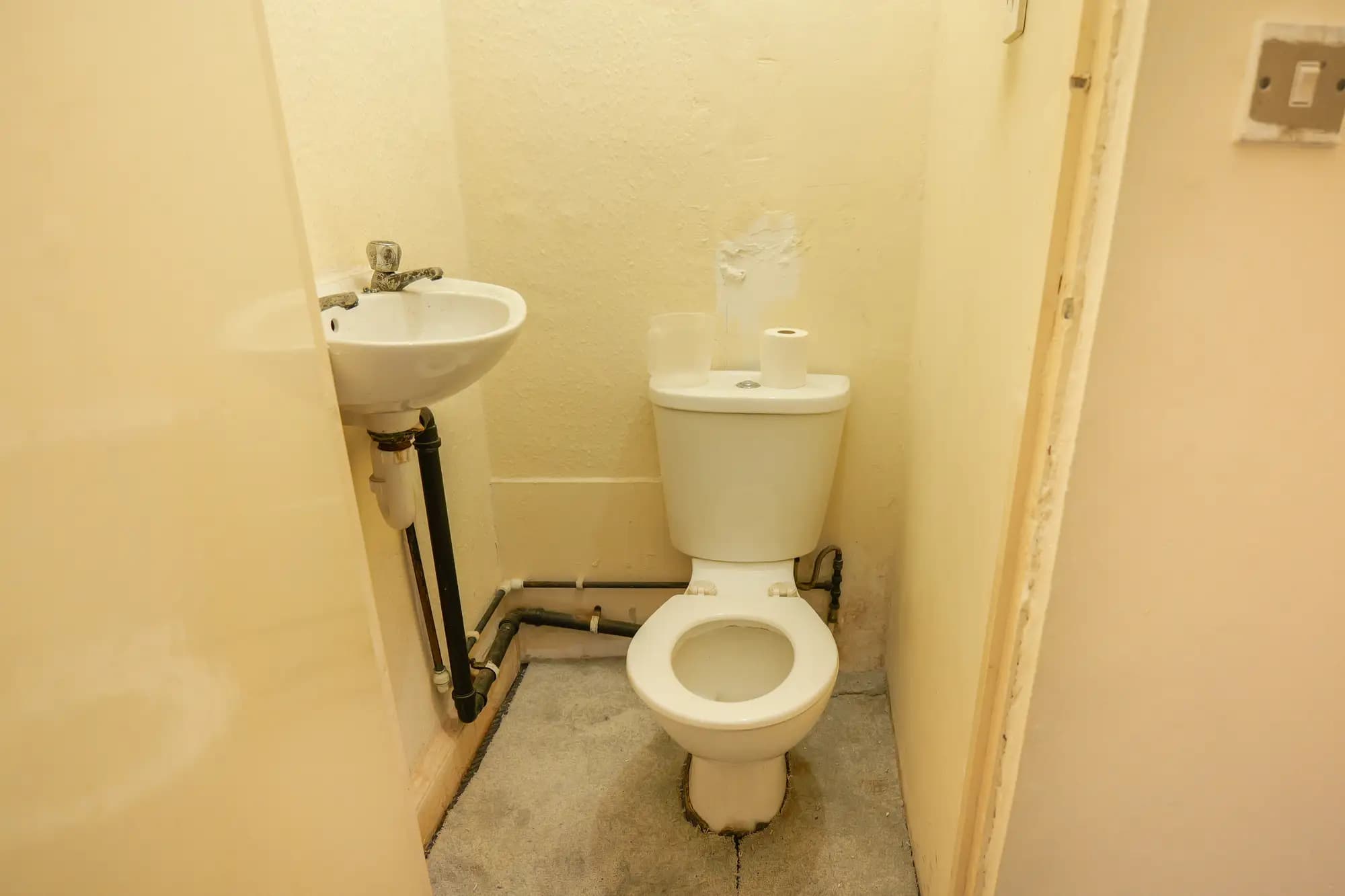 property photo 12 of 30