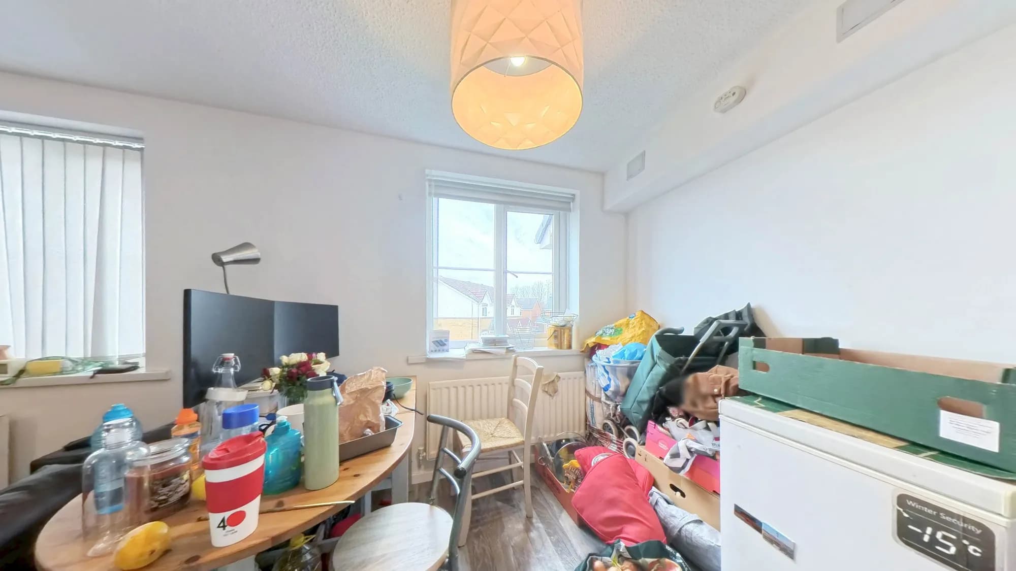 property photo 6 of 14