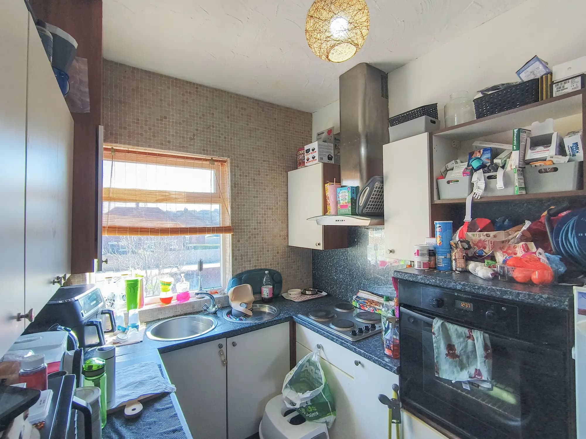 property photo 5 of 16