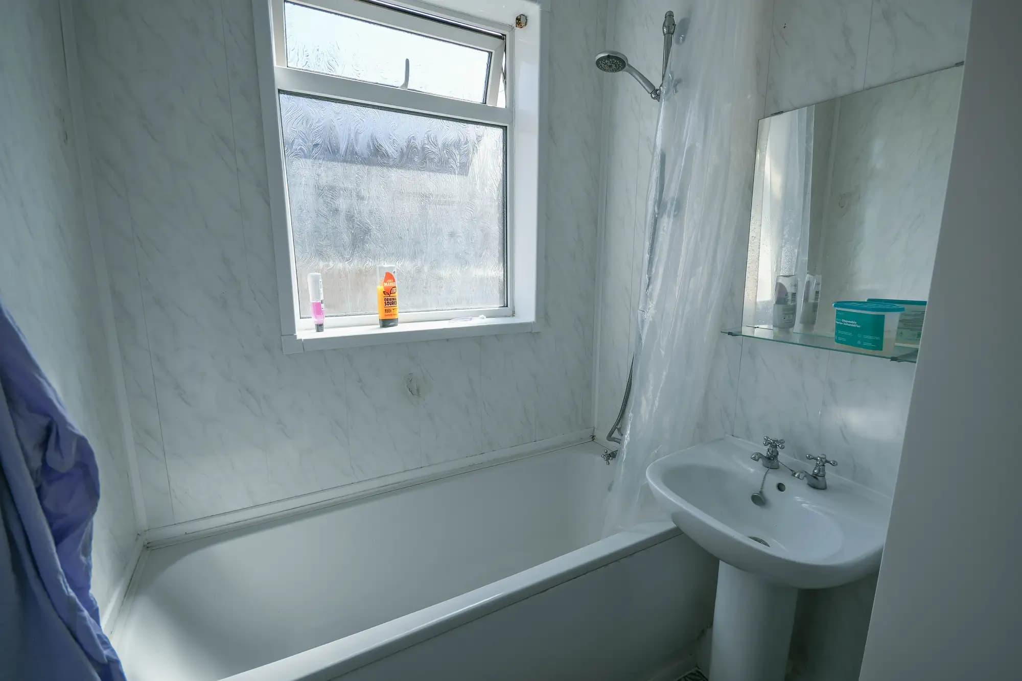 property photo 8 of 15