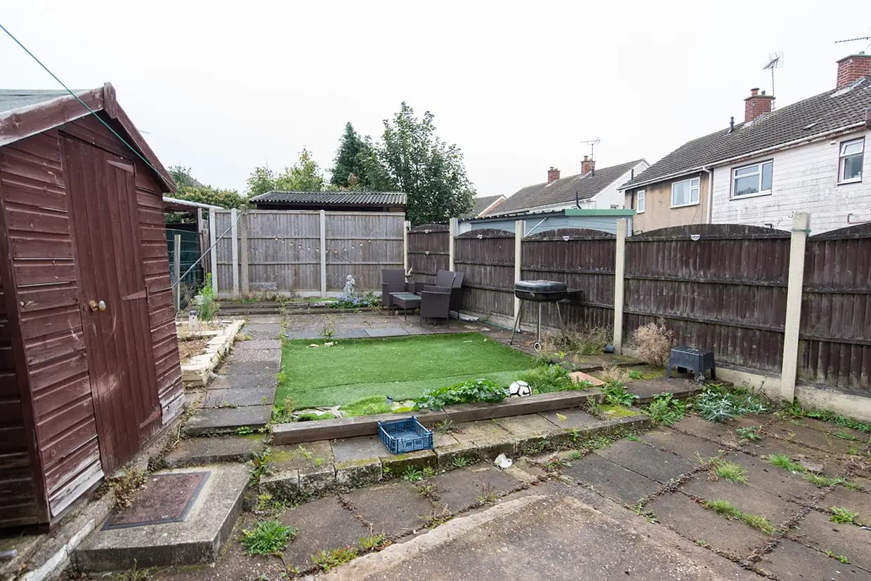 property photo 21 of 25