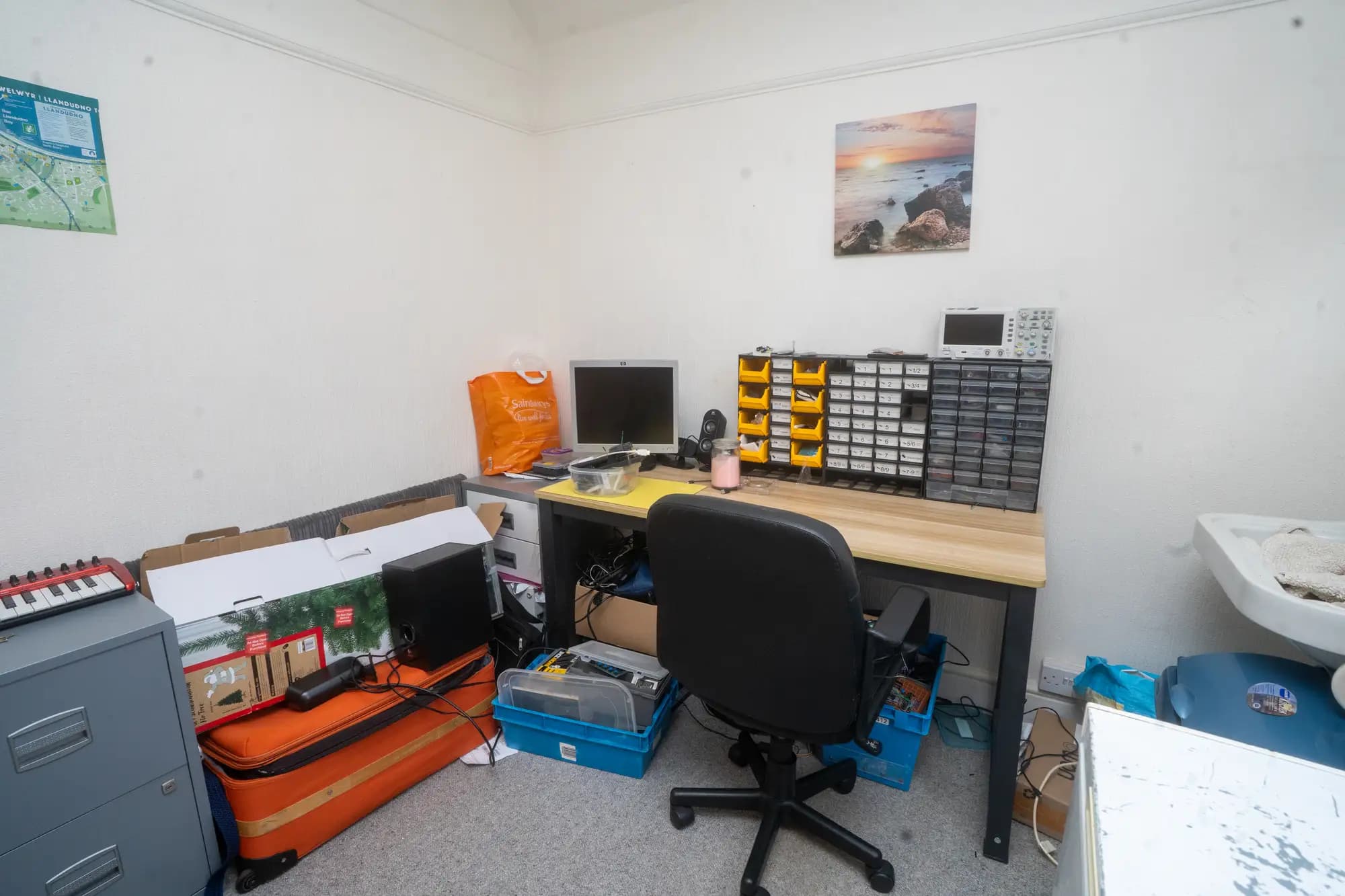 property photo 31 of 44