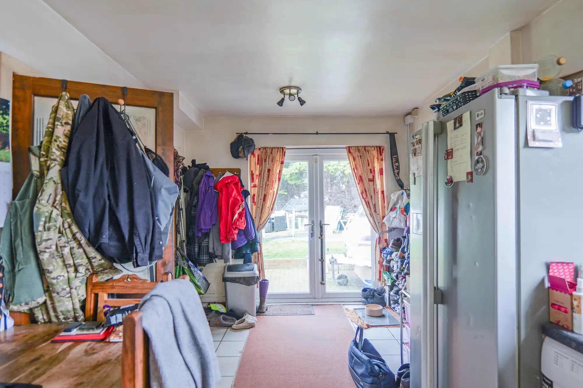 property photo 5 of 15