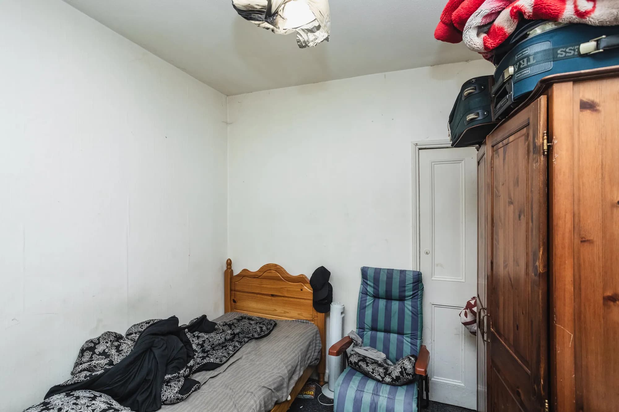 property photo 19 of 30