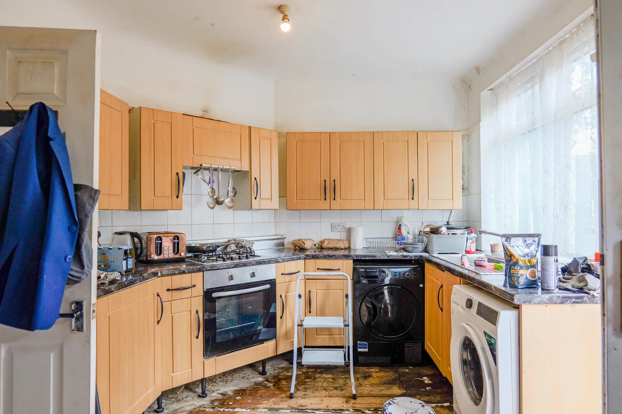 property photo 6 of 23