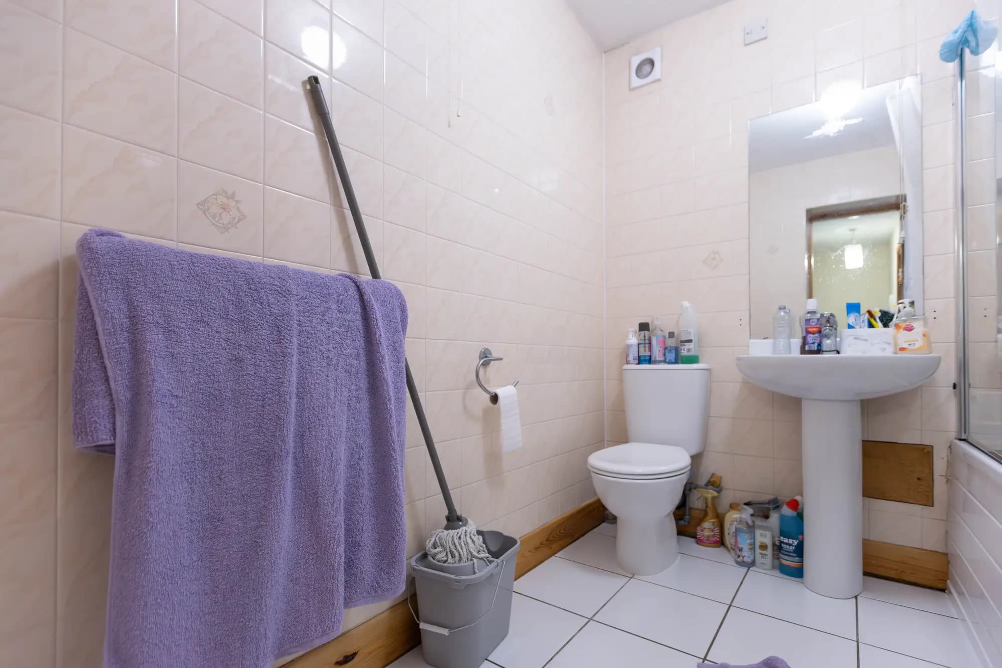 property photo 12 of 32