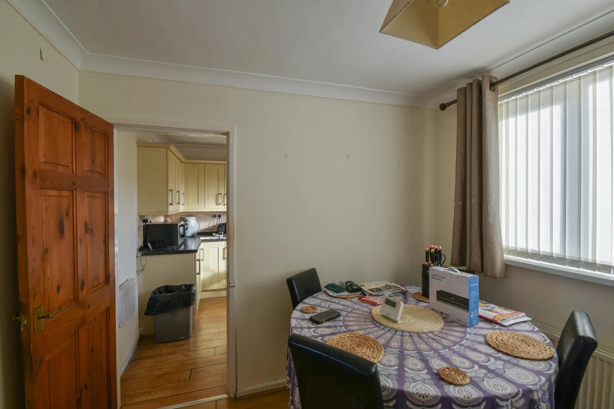 property photo 4 of 20