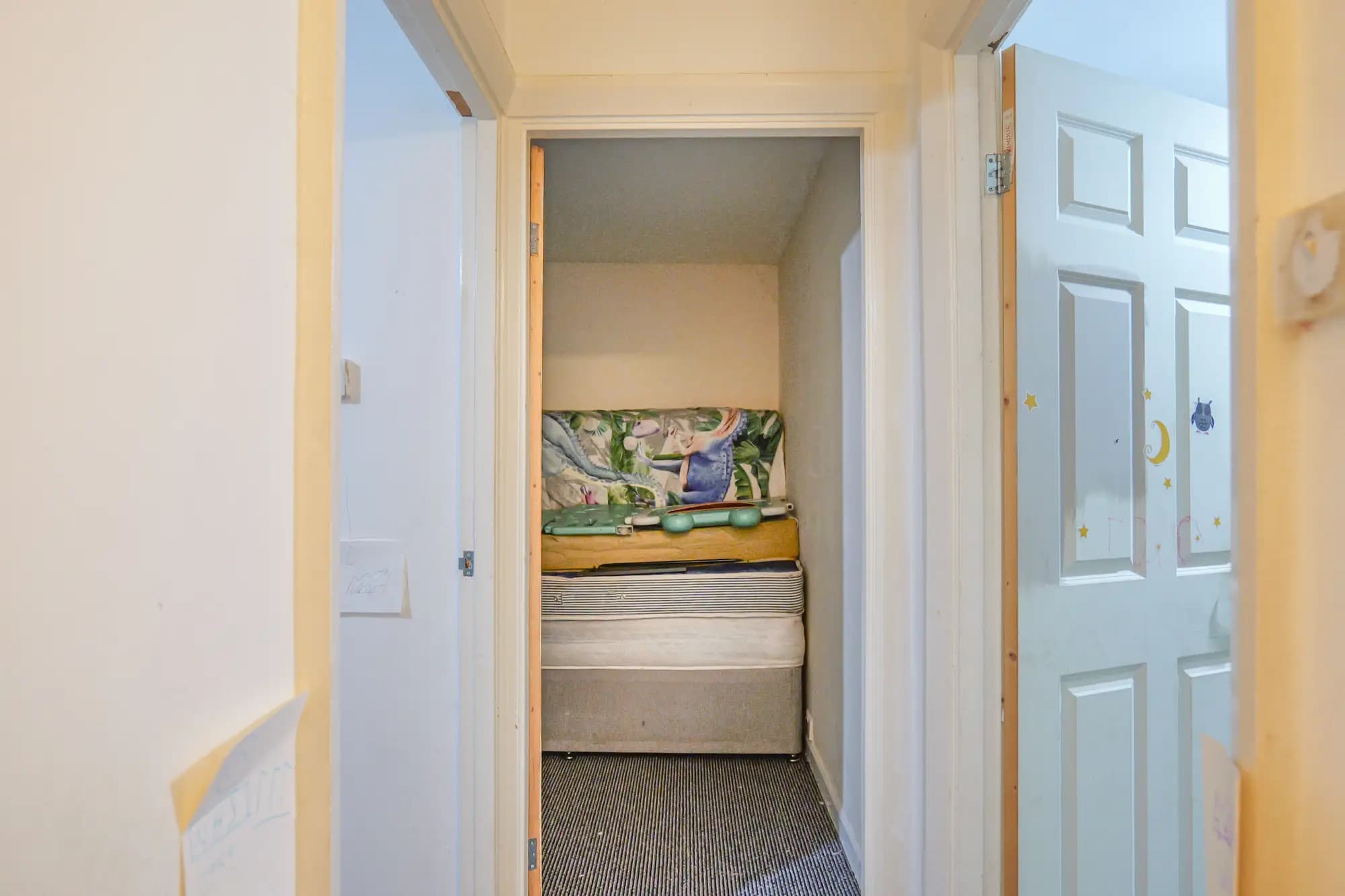 property photo 21 of 30