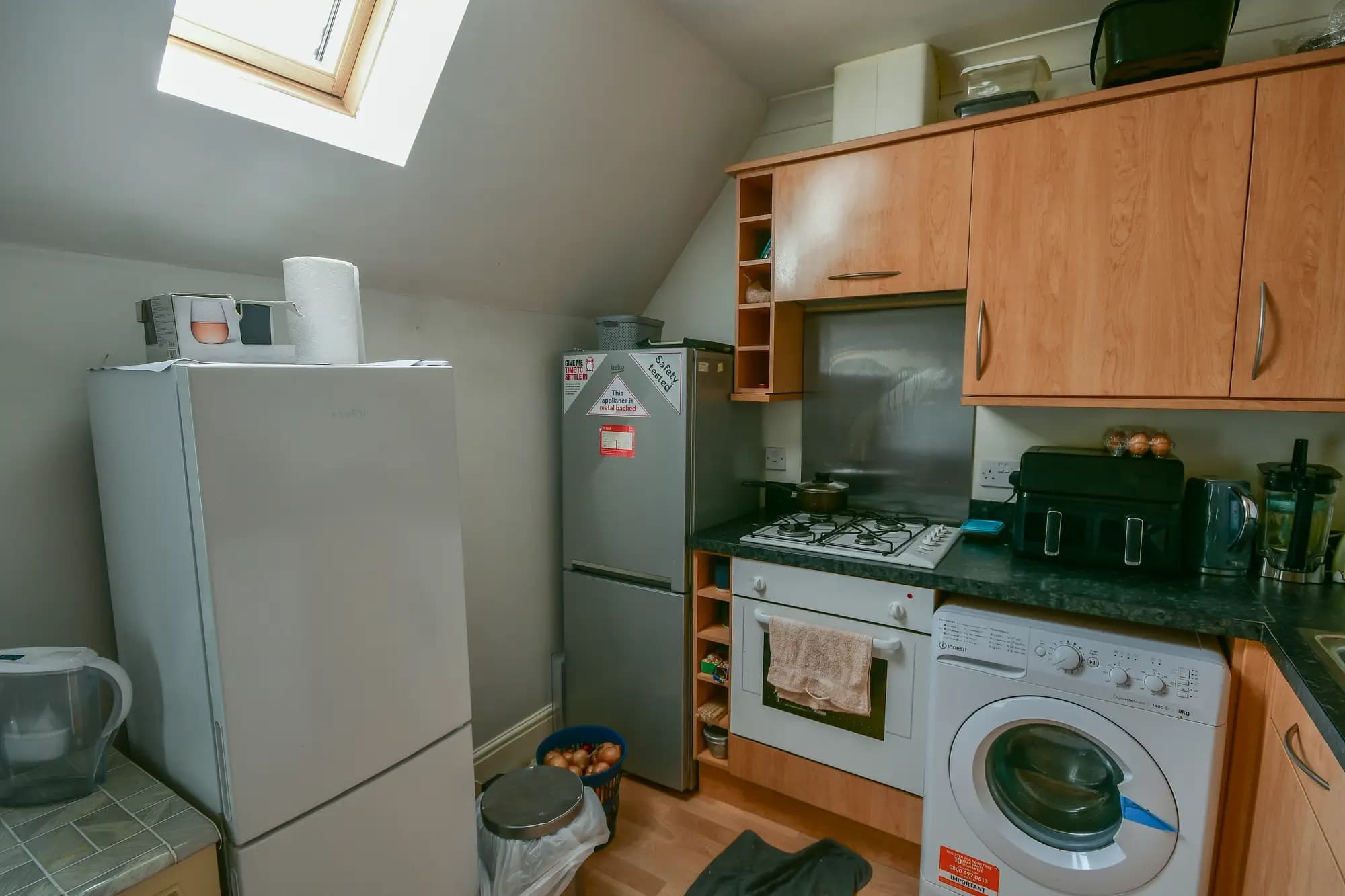 property photo 6 of 15
