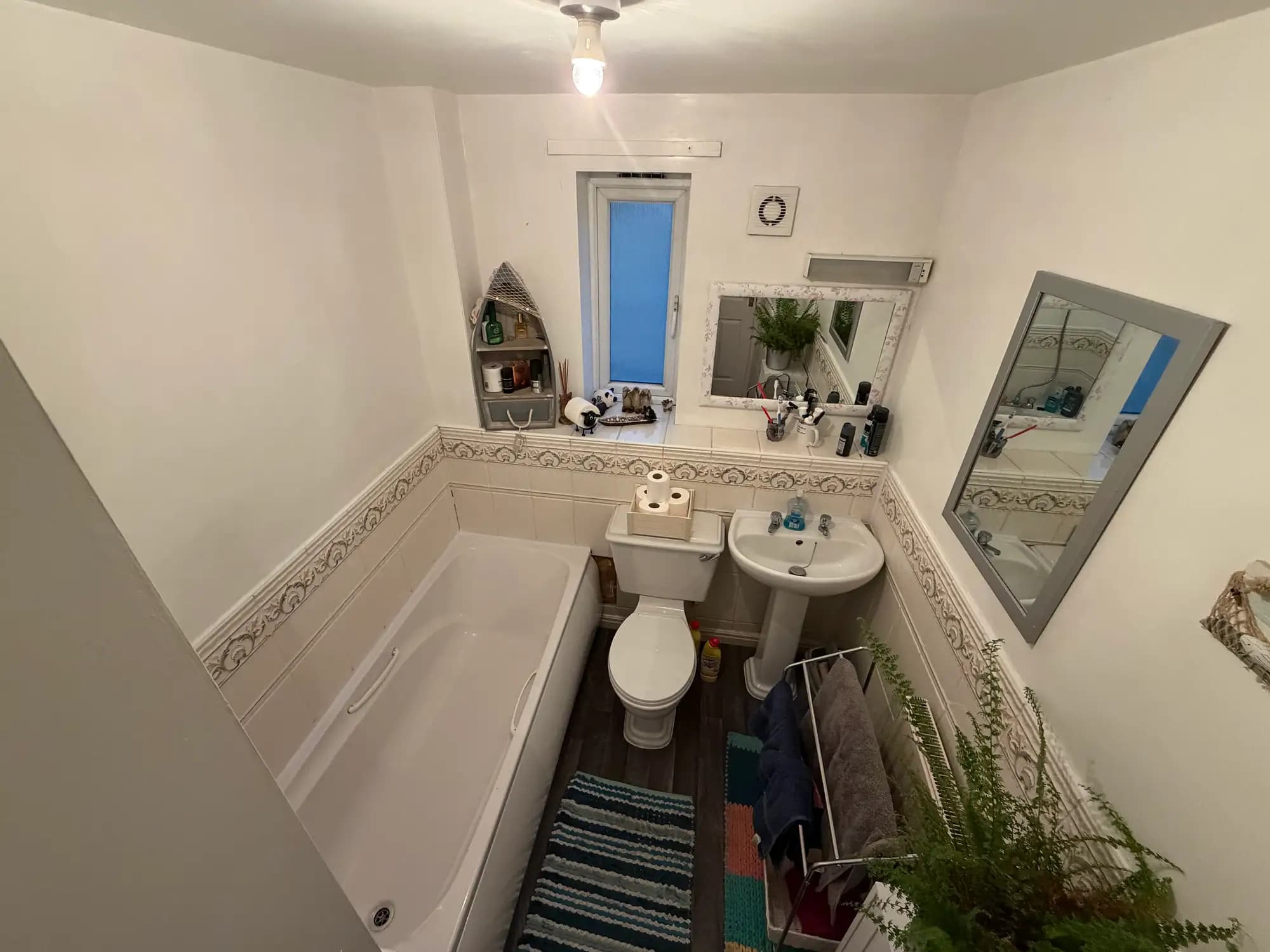 property photo 18 of 39