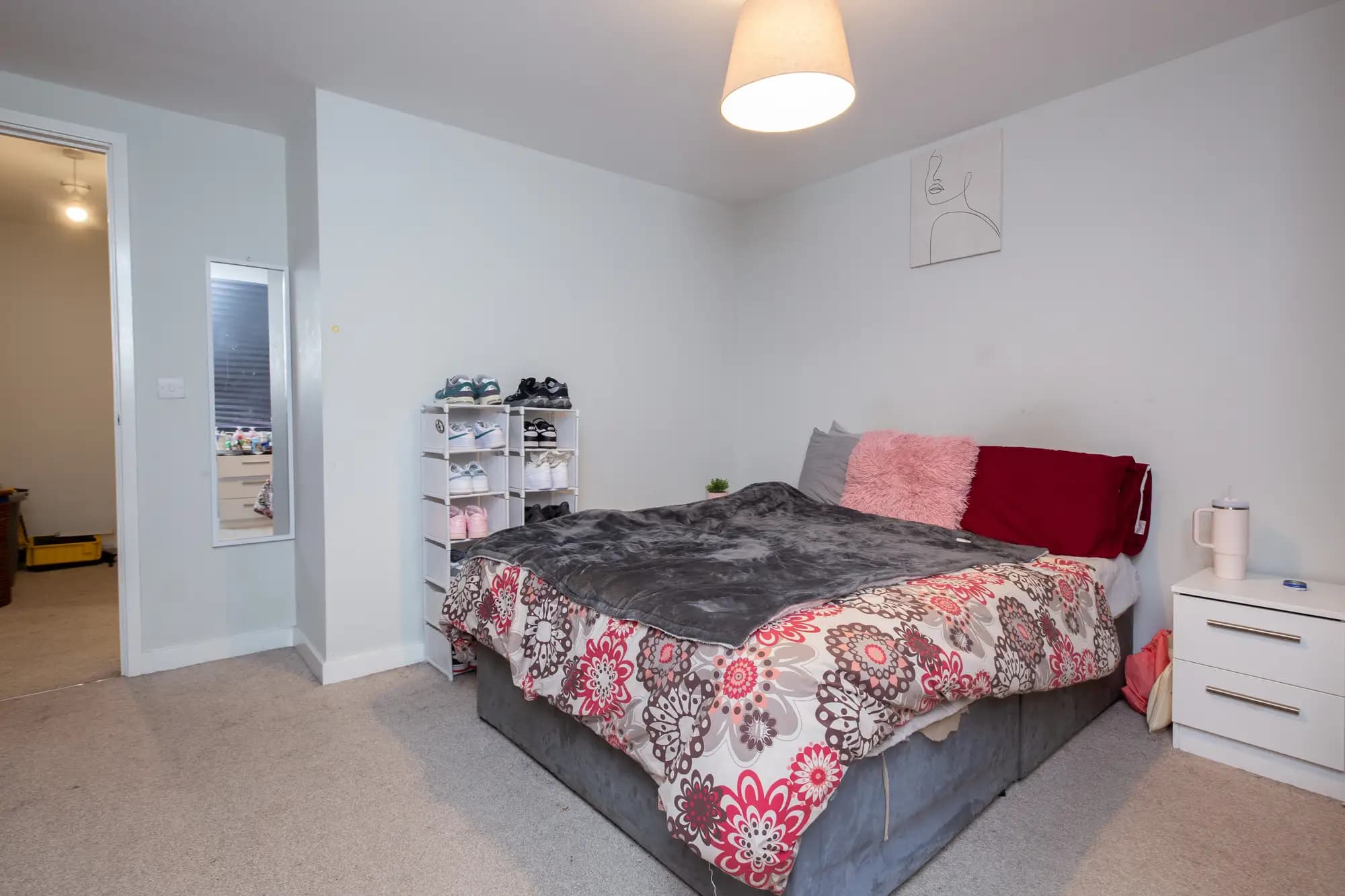 property photo 10 of 21