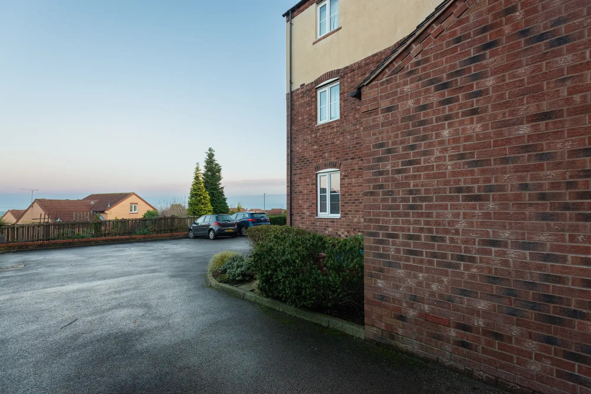 property photo 16 of 18