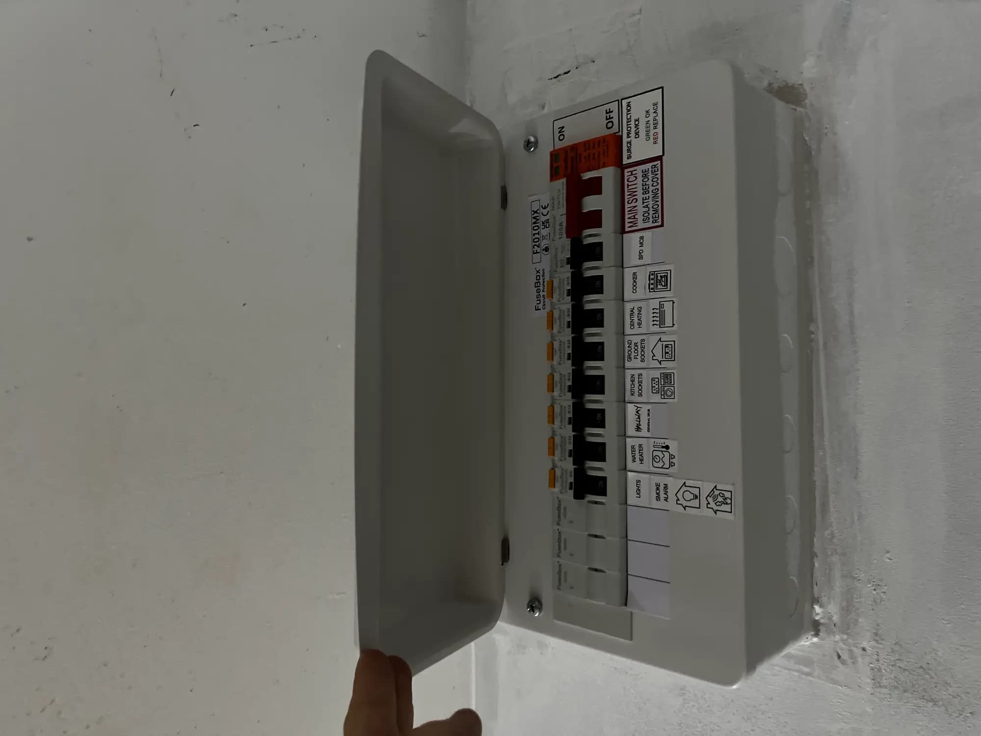 property photo 9 of 13