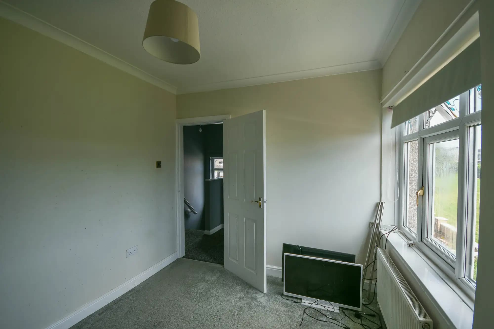 property photo 11 of 21