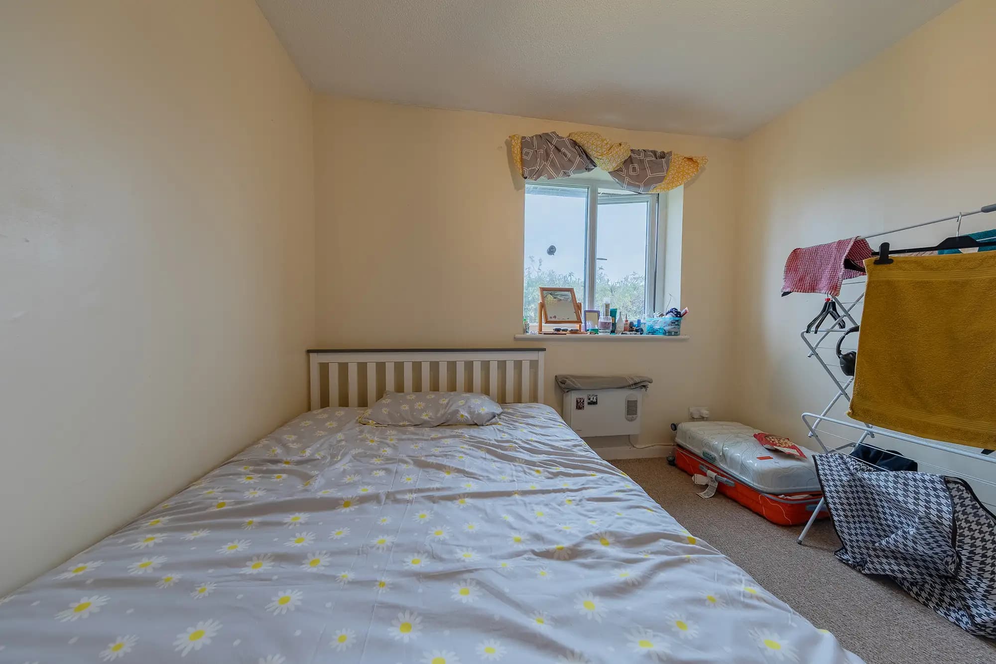 property photo 11 of 20