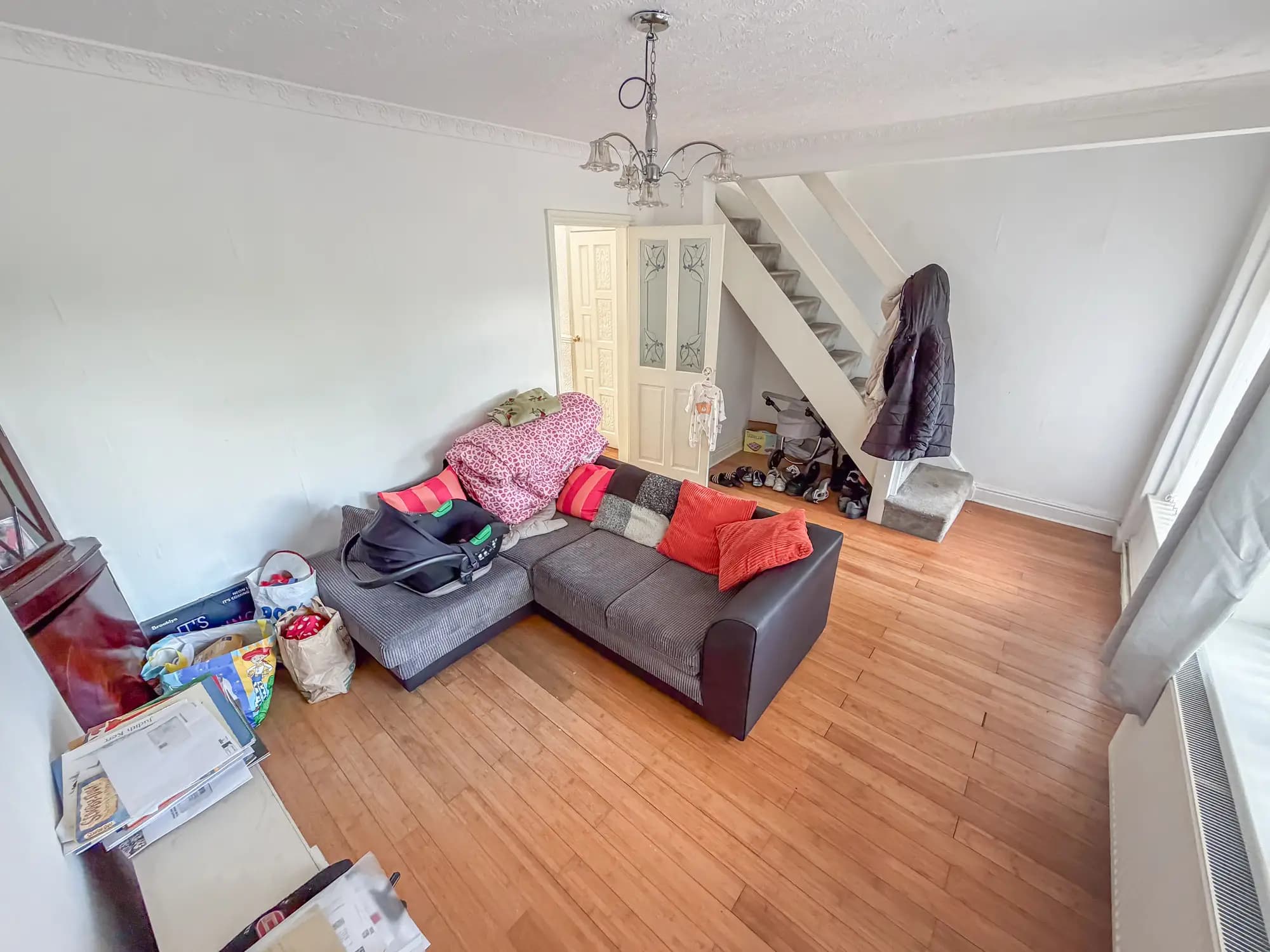 property photo 6 of 20