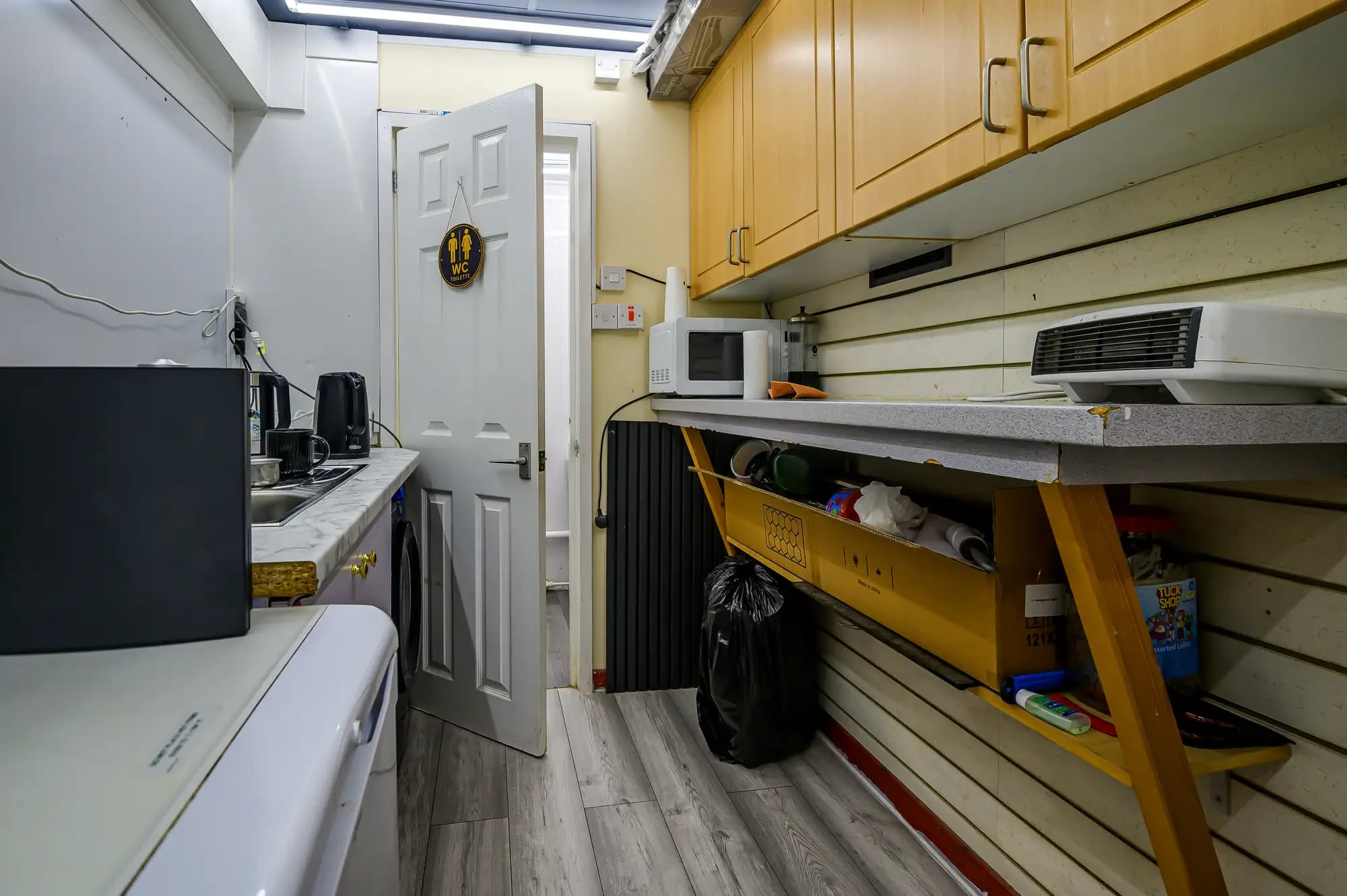 property photo 28 of 42