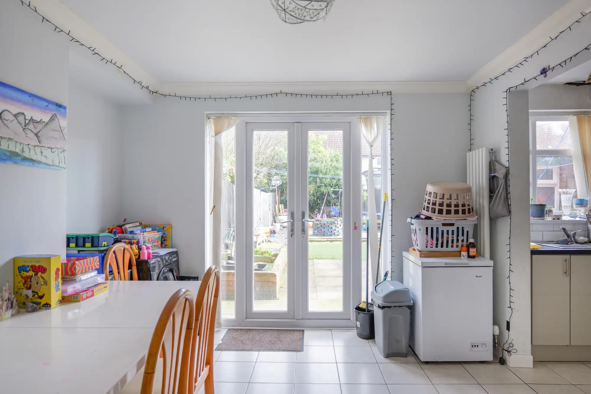 property photo 5 of 23