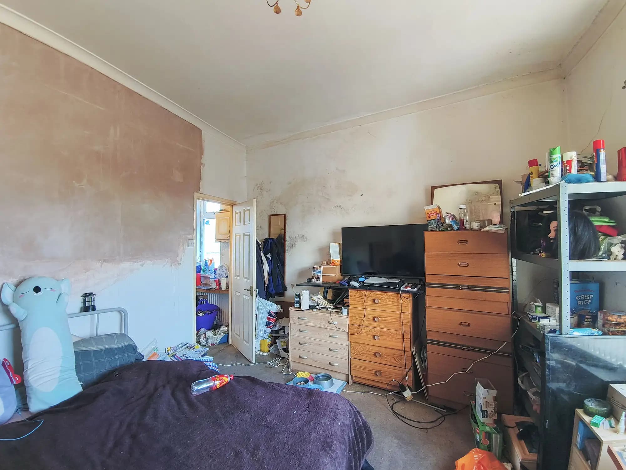 property photo 11 of 16