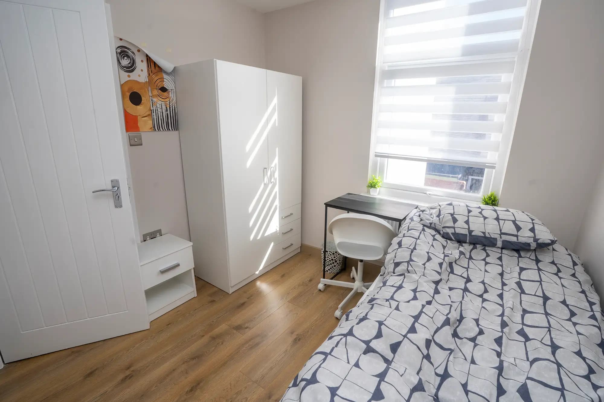 property photo 11 of 45