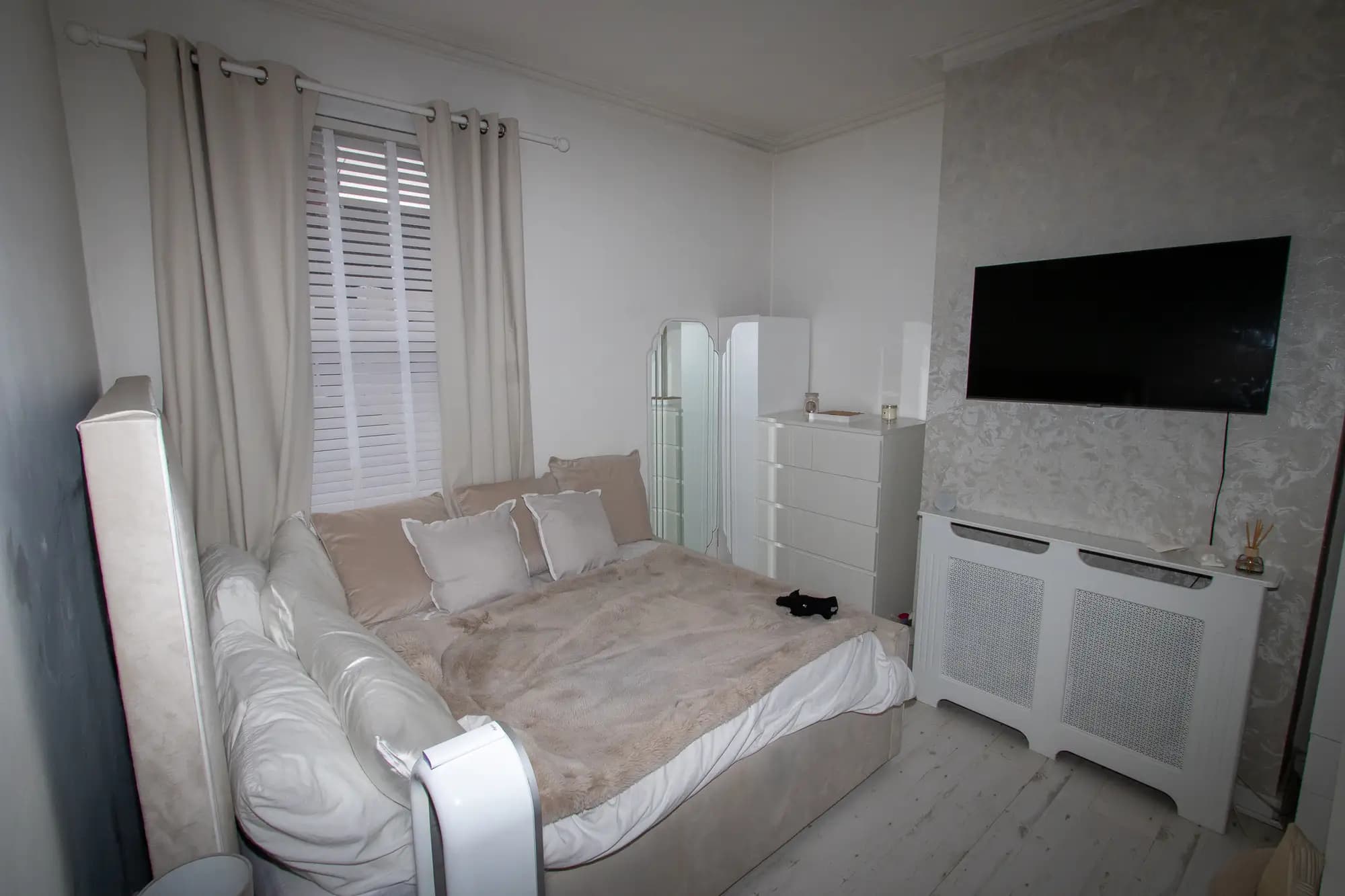 property photo 11 of 15