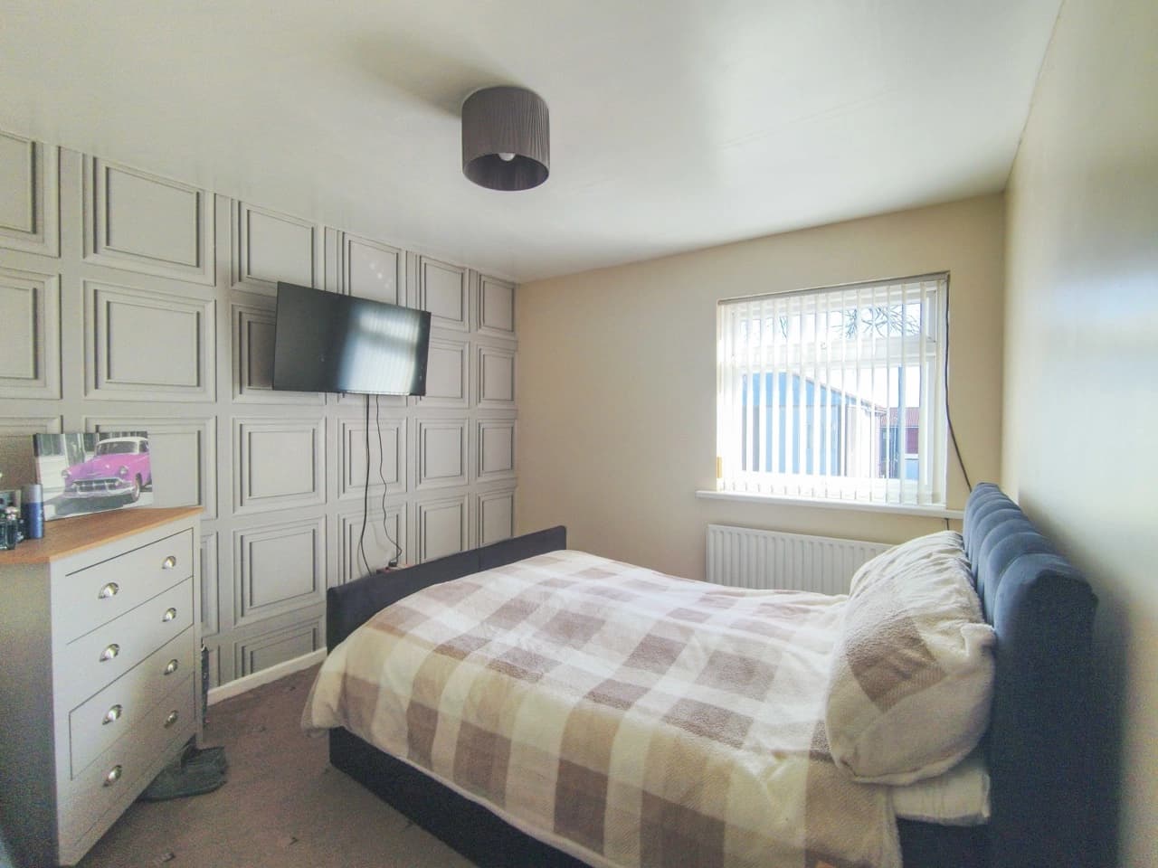 property photo 12 of 25