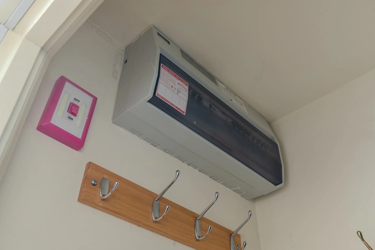 property photo 15 of 19