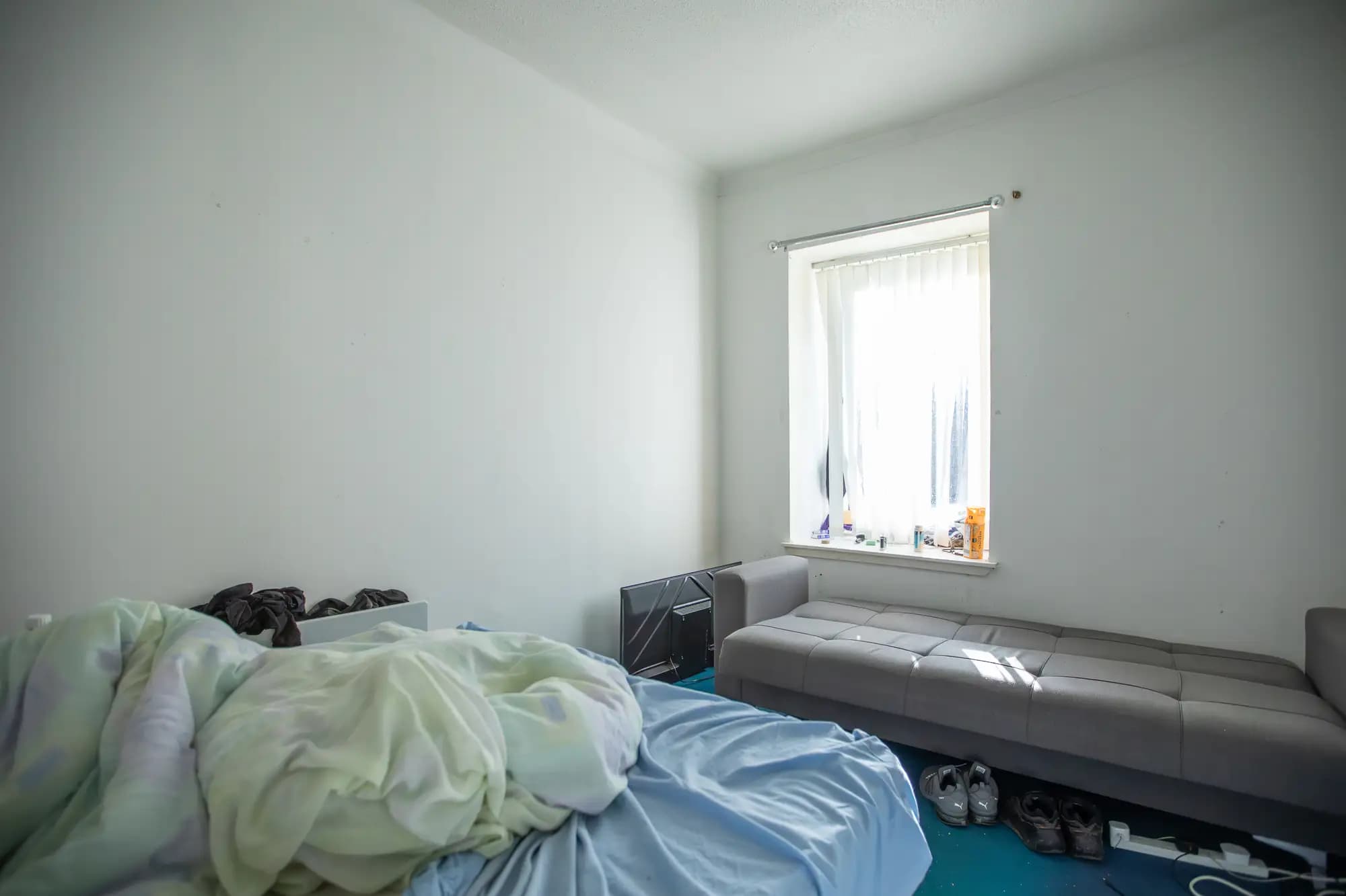 property photo 8 of 19