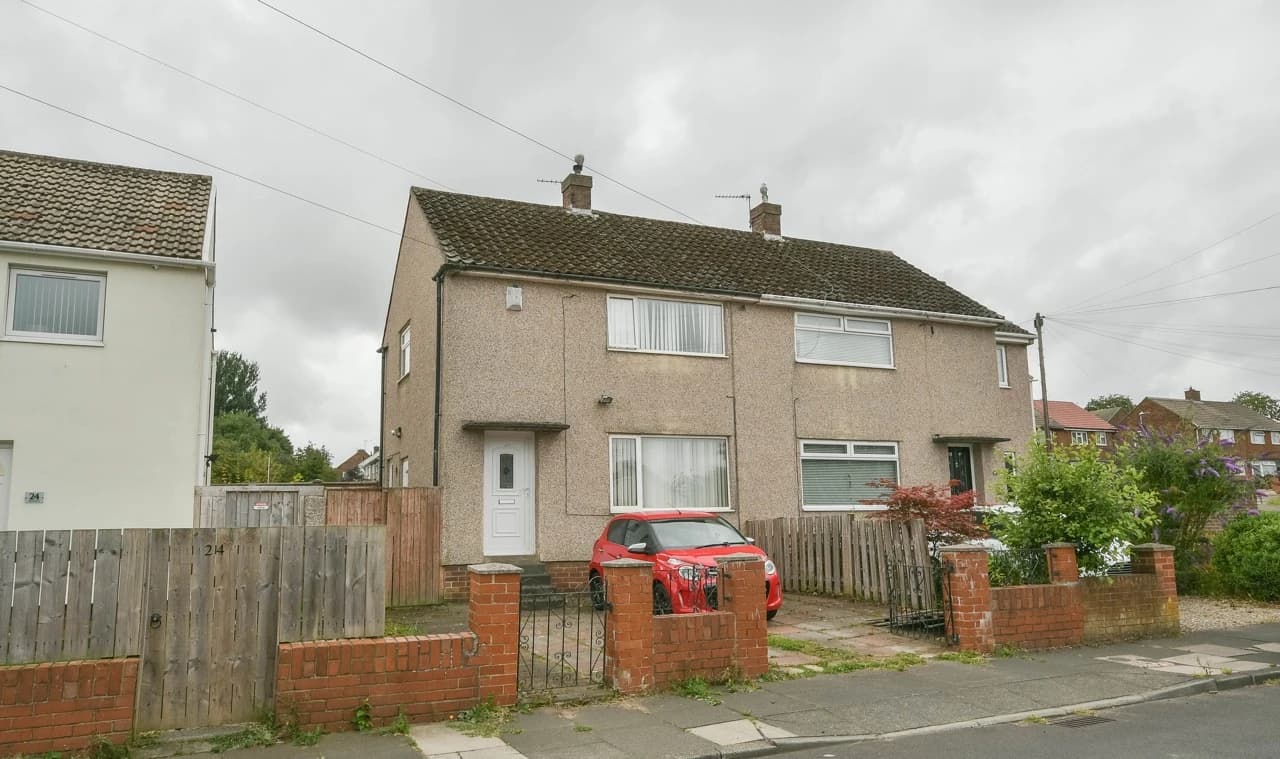 property photo 17 of 19